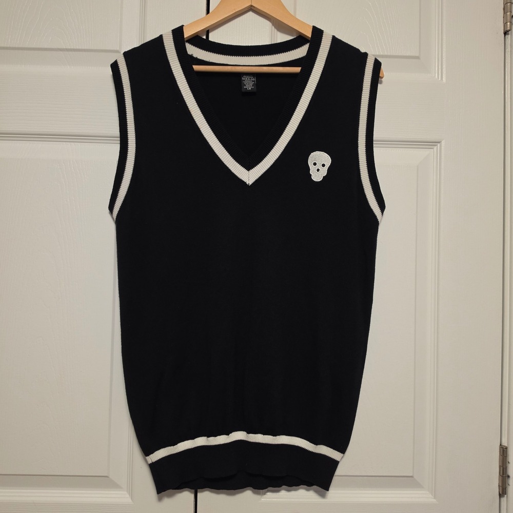 Hot Topic Skull Patch Varsity Stripe V-Neck Knit Sweater Vest Black Large